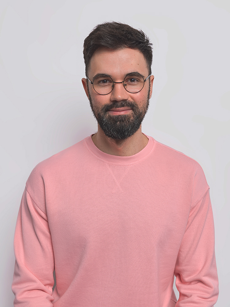 team-member-image